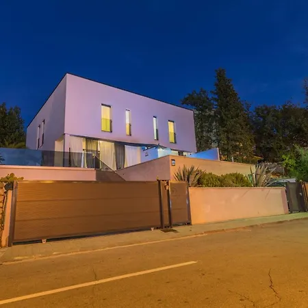 Πανσιόν Villa Luna&Aurora Selce