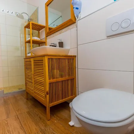 Πανσιόν Villa Luna&Aurora Selce