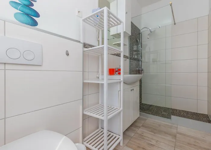 招待所 Luna&aurora 4*