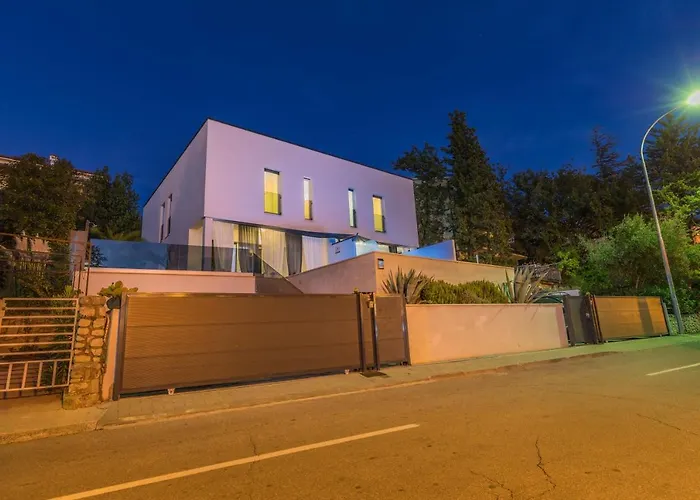 Gostinjska kuća Villa Luna&Aurora Selce