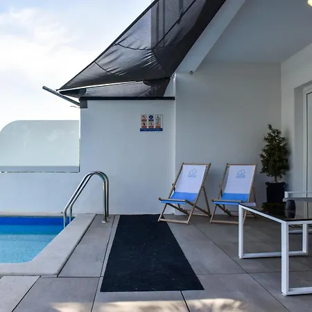 Villa Luna&Aurora Guest house 4*