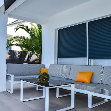 Villa Luna&Aurora Guest house 4*