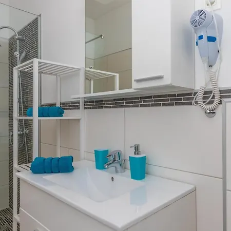 Luna&aurora Konukevi